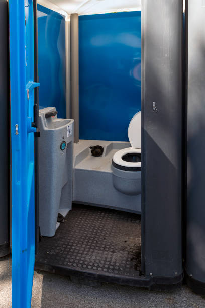 Best Porta potty for special events  in Valley Falls, RI