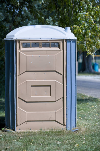 Portable Toilet Options We Offer in Valley Falls, RI